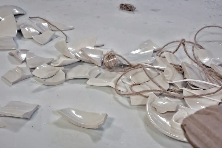 Không Oán, Không Trách – Chỉ Không Còn