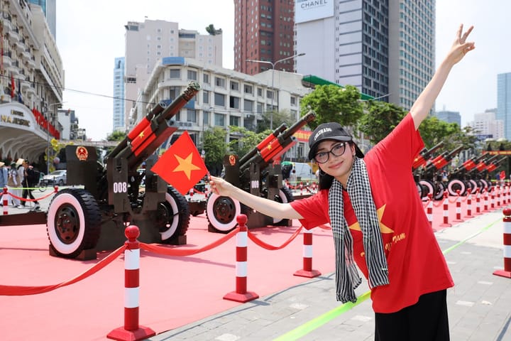 Cảm Nhận Trọn Vẹn Mọi Thứ  Bởi Vì Chúng Ta Là Con Người